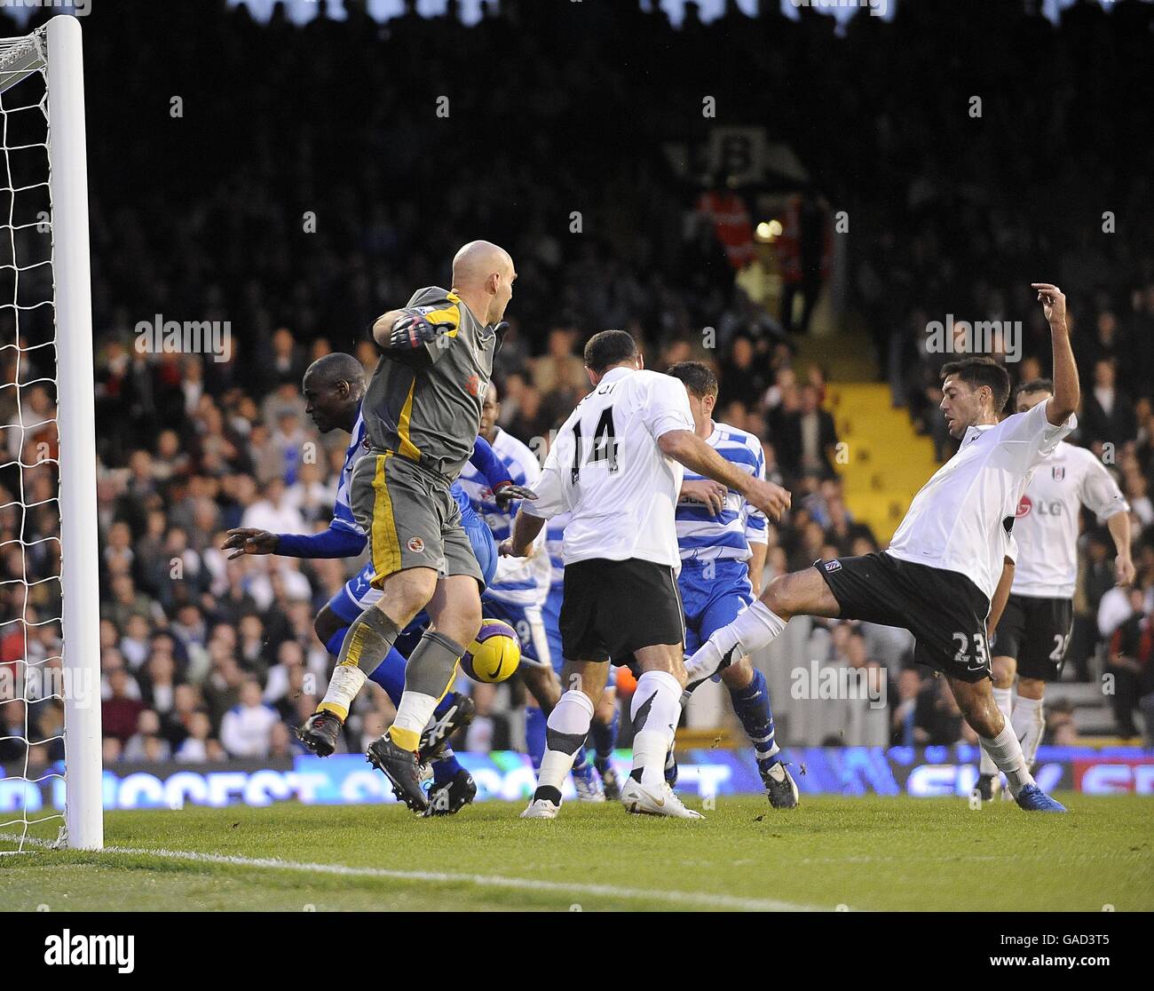 Fulham's Clint Dempsey celebrates after scoring his side's first goal of  the game Stock Photo - Alamy