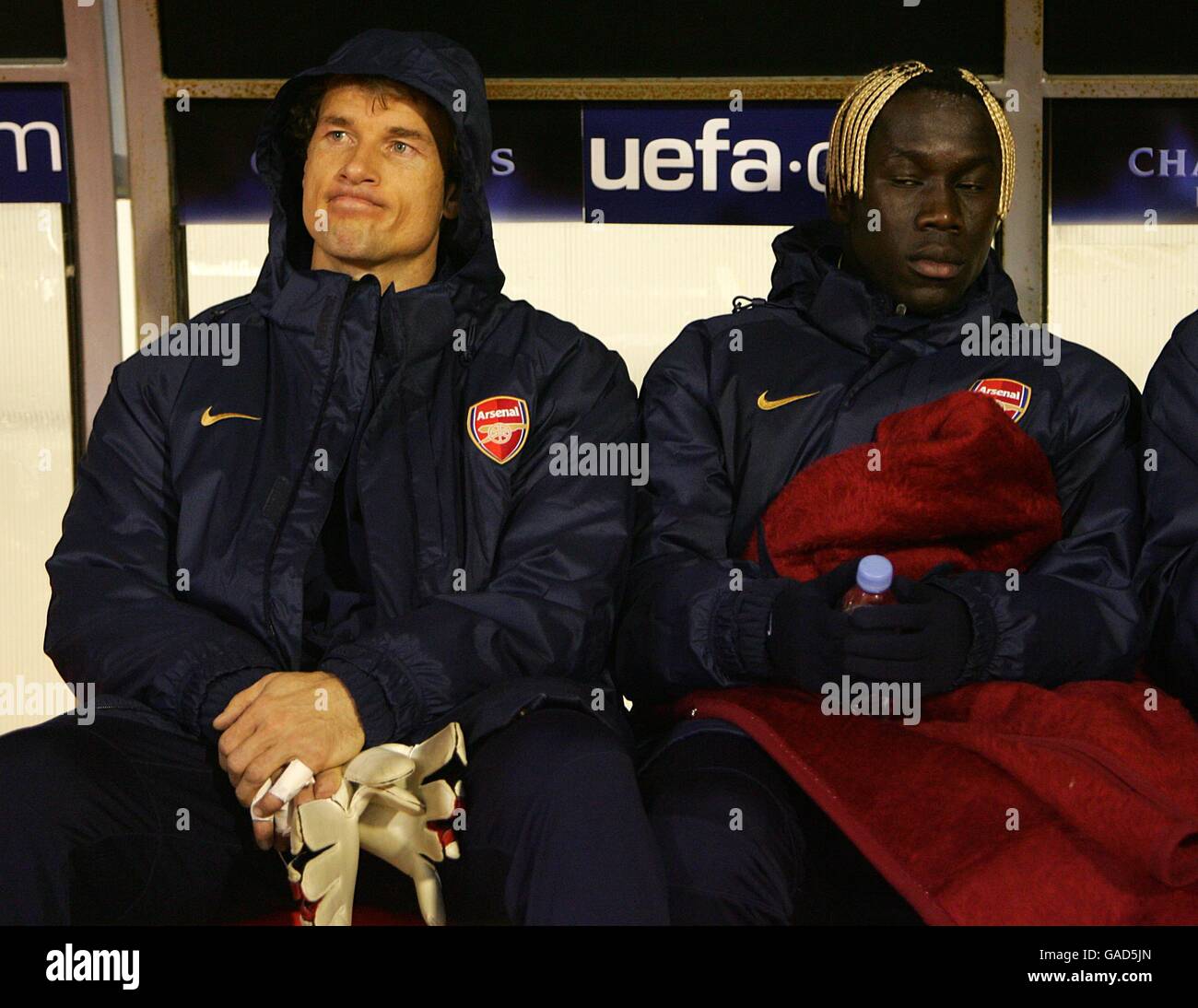 Soccer - UEFA Champions League - Group H - Slavia Prague v Arsenal - Evzena  Rosickeho Stadium. Arsenal Team Group Stock Photo - Alamy