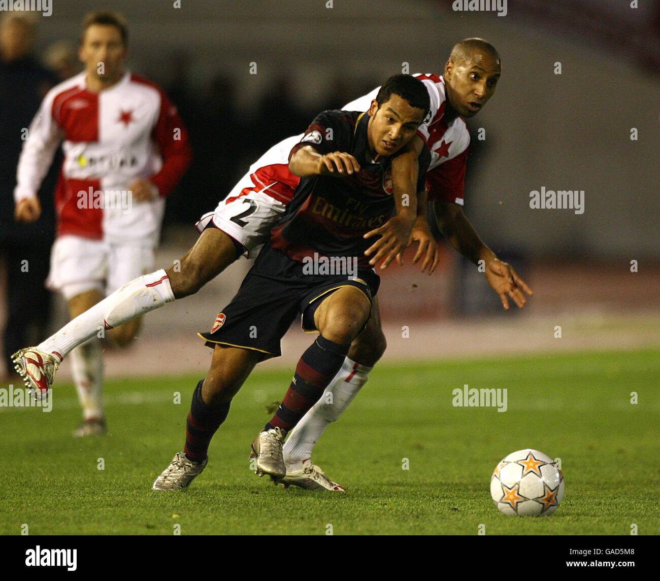 Soccer - UEFA Champions League - Group H - Slavia Prague v Arsenal - Evzena  Rosickeho Stadium. Arsenal Team Group Stock Photo - Alamy