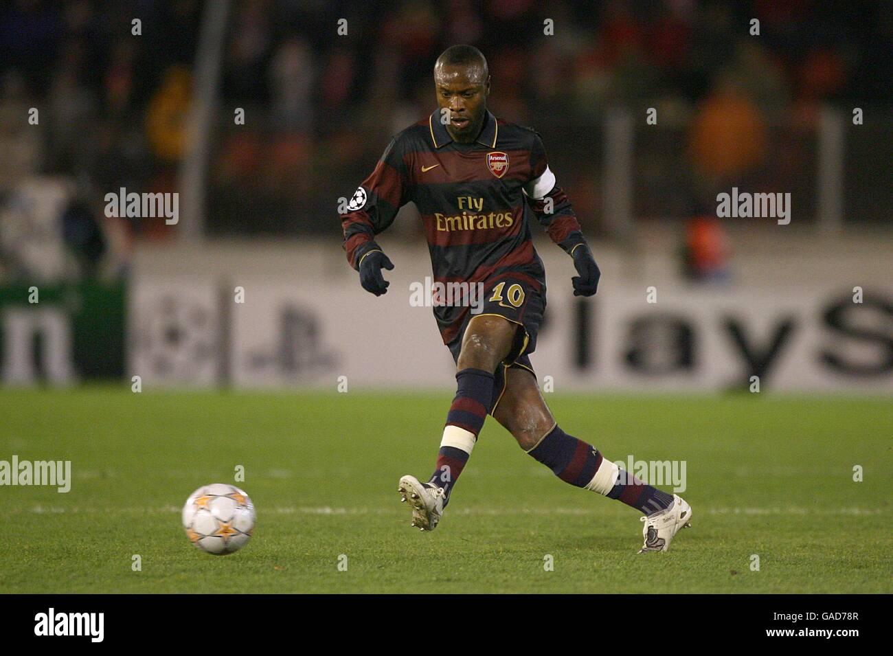 Soccer - UEFA Champions League - Group H - Arsenal v Steaua Bucharest -  Emirates Stadium Stock Photo - Alamy