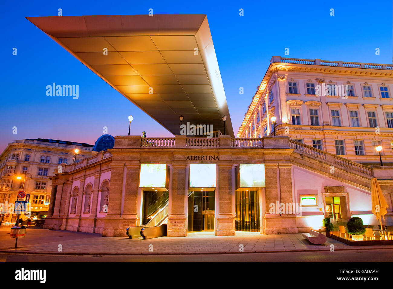 Albertina museum at night in Vienna Stock Photo