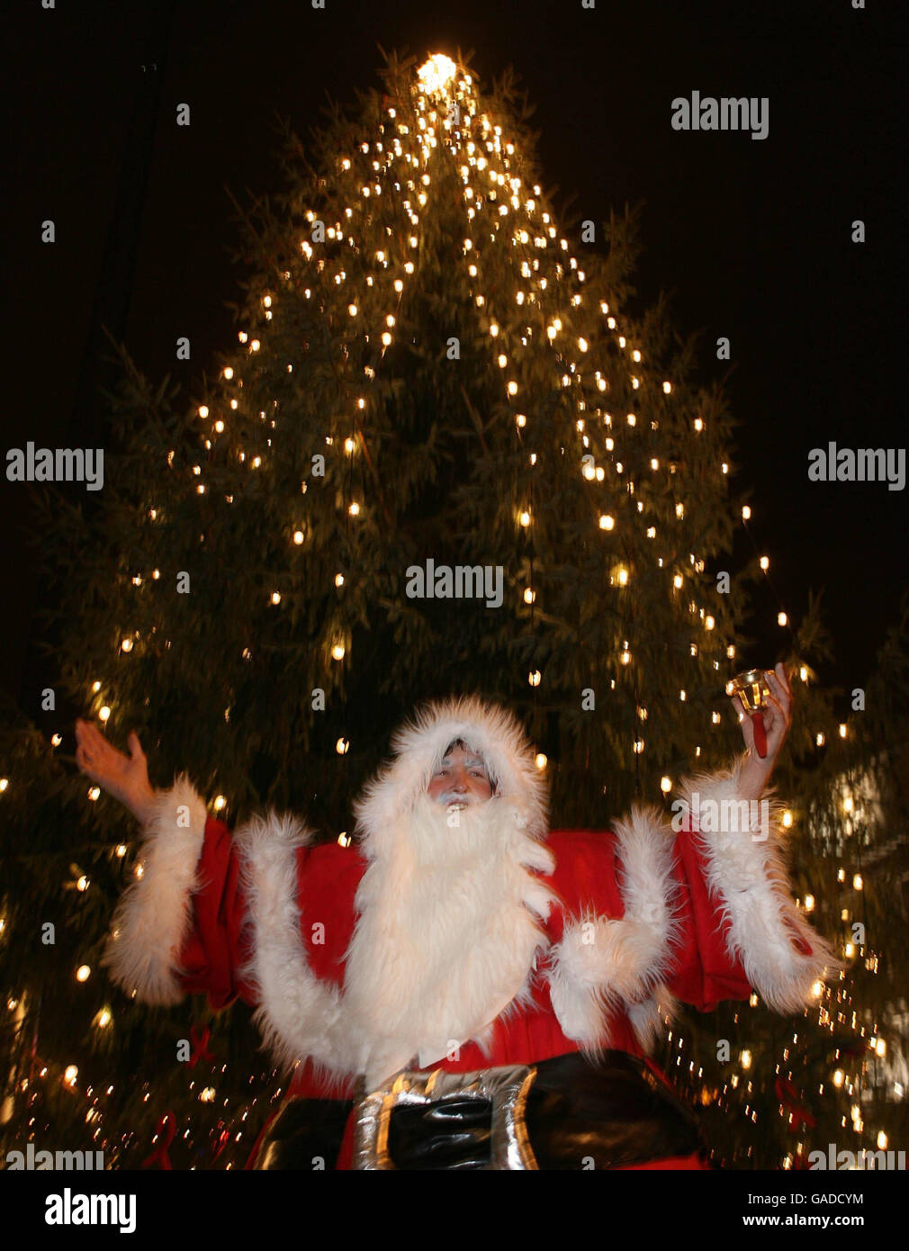 Dublin Christmas lights Stock Photo - Alamy