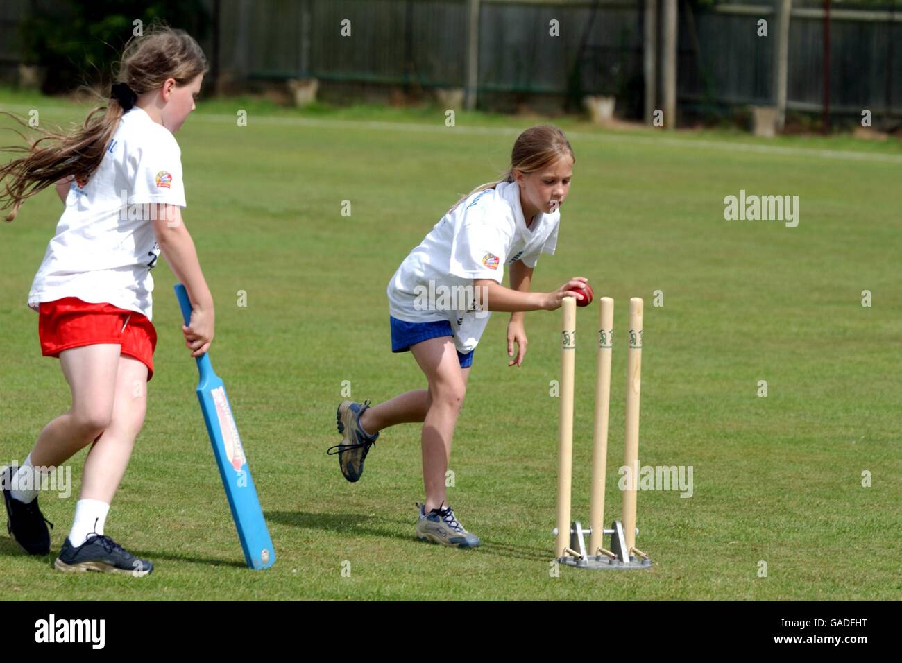 Girls Cricket - Surrey Stock Photo - Alamy