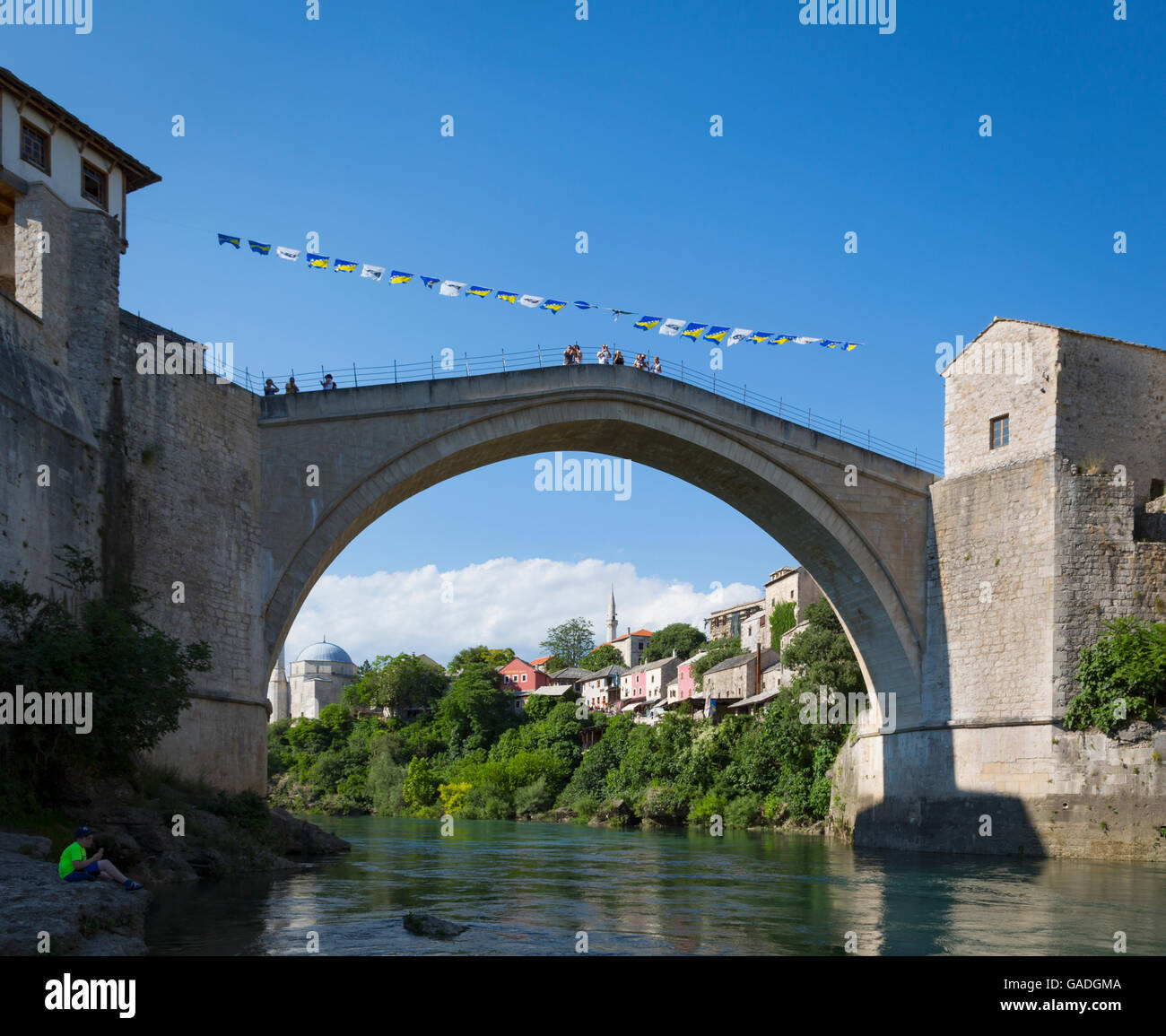 Mostar, Herzegovina-Neretva, Bosnia and Herzegovina.  The single-arch Stari Most, or Old Bridge, crossing the Neretva River. Stock Photo