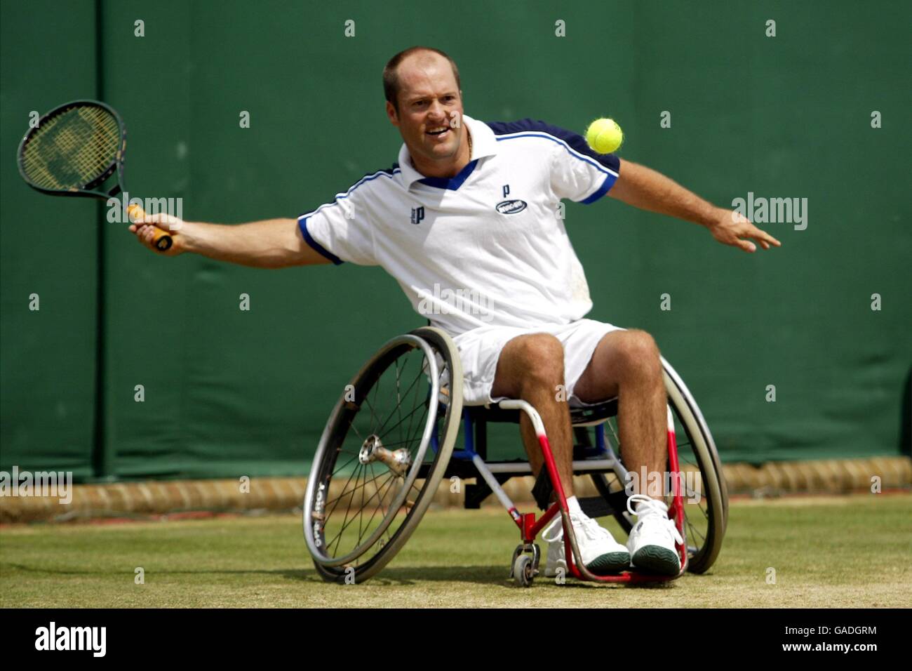Tennis Wimbledon 2002 Stock Photo Alamy