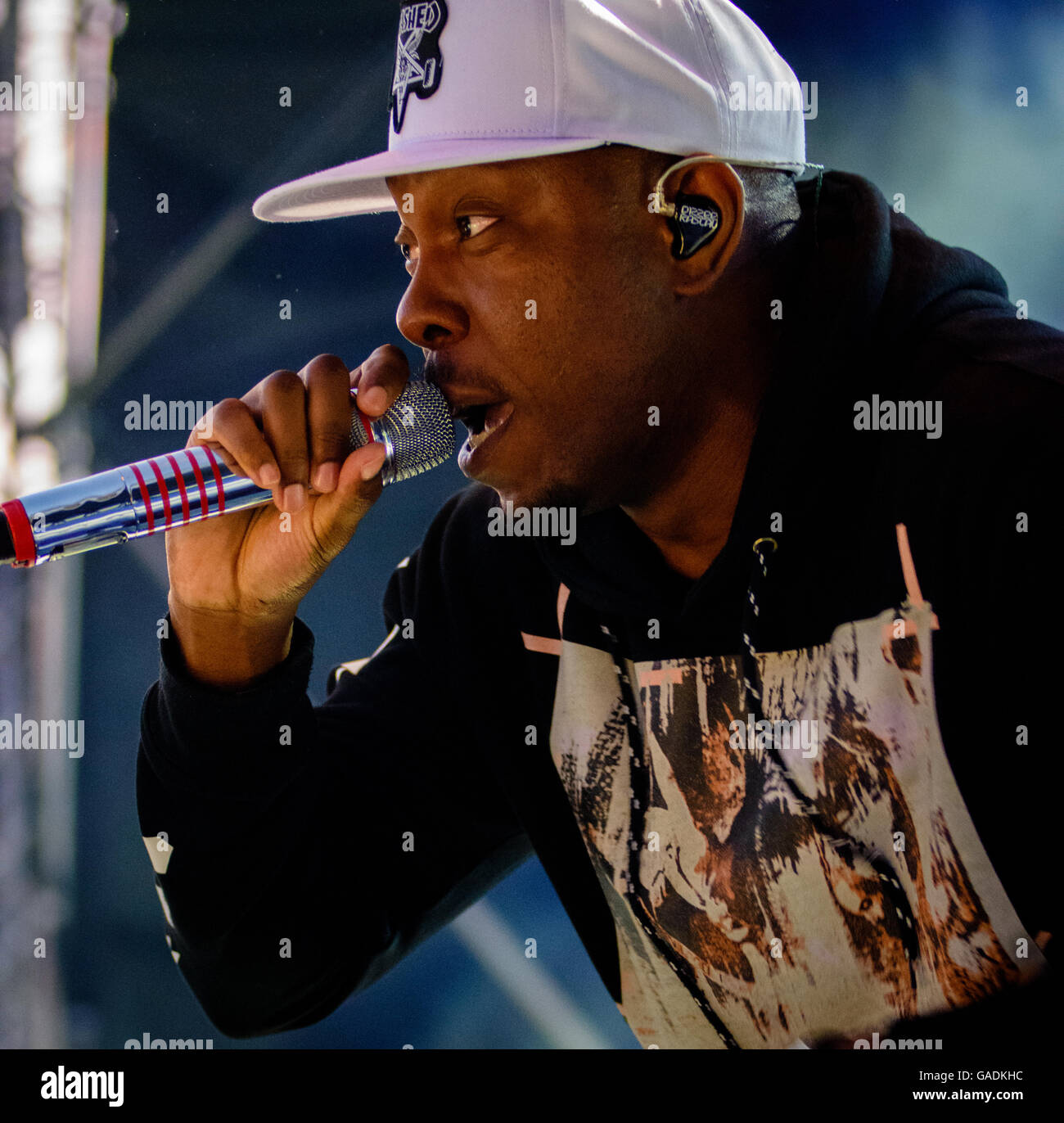 Dizzee Rascal Headlining the Manor stage at Blissfields Festival ...
