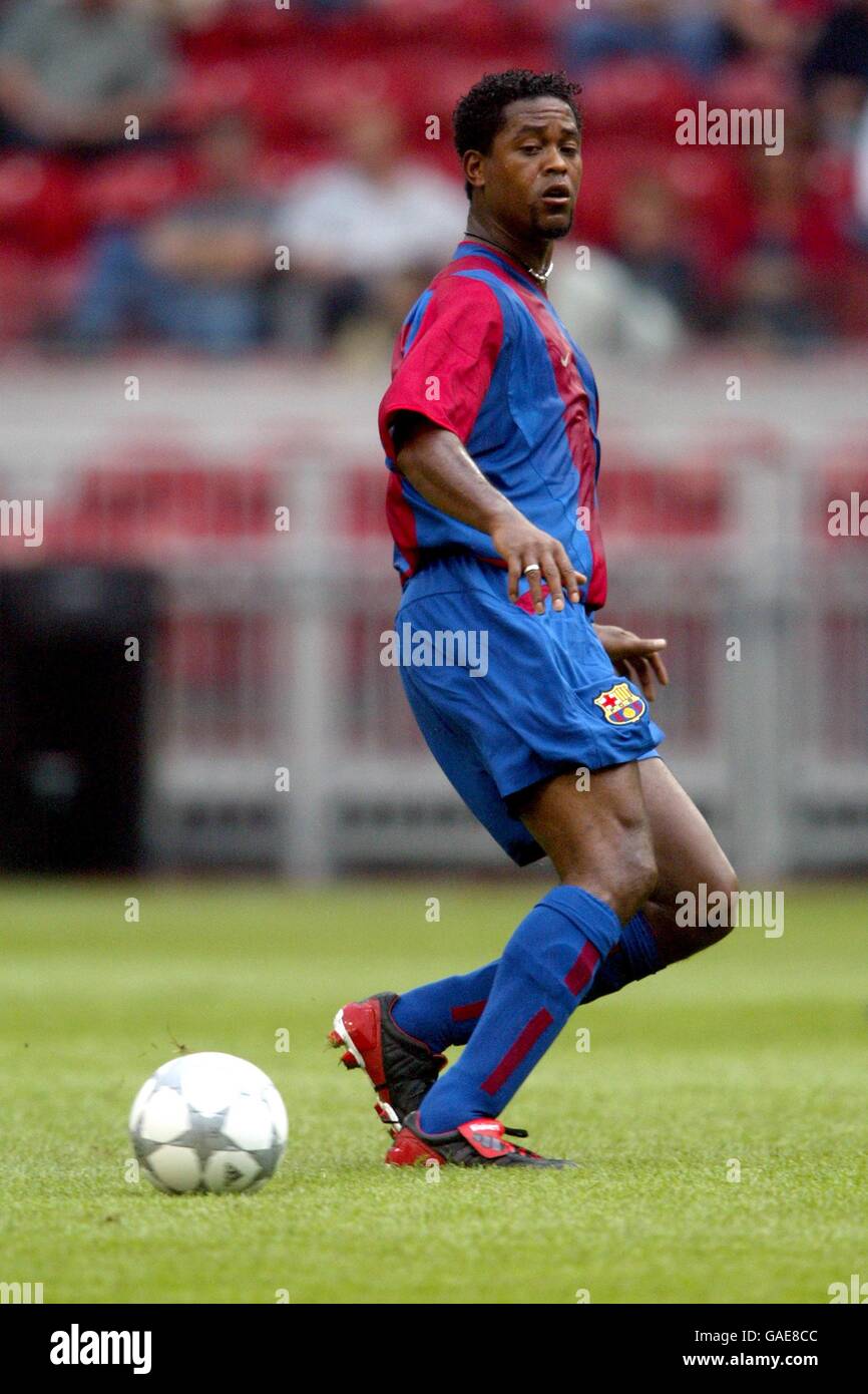Soccer - Amsterdam Tournament - Barcelona v Parma. Barcelona's Patrick Kluivert in action during the match against Parma Stock Photo