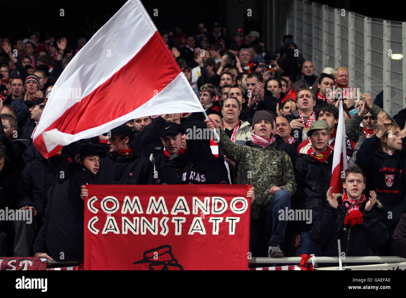 Fanion 07/08 VfB Stuttgart - Olympique Lyon / Lyonnaise UEFA