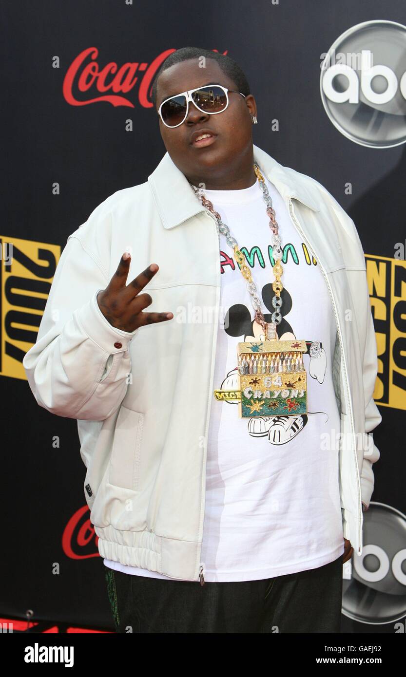 Jamaican american reggae singer hi-res stock photography and images - Alamy, image size:833x1390