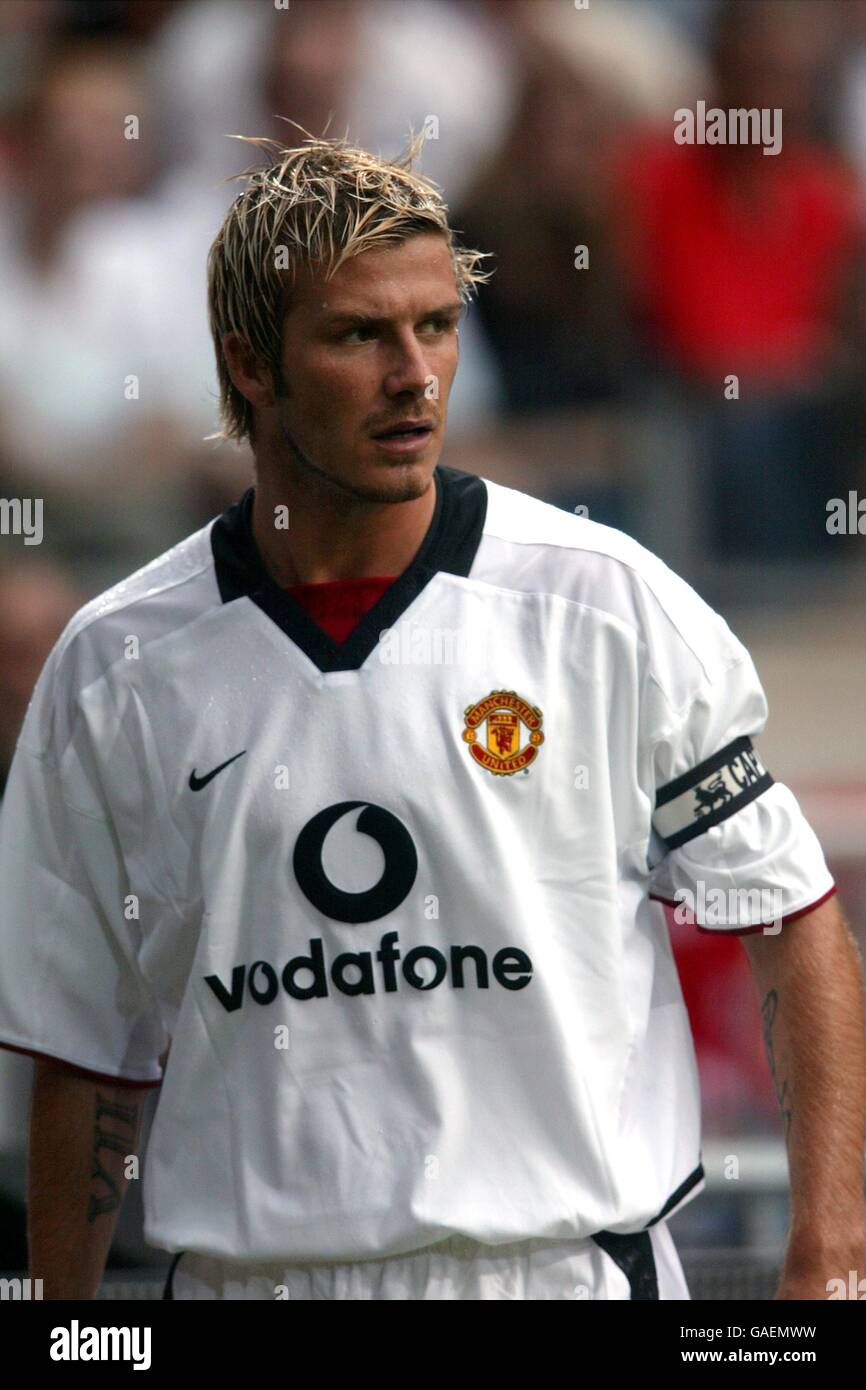 Cool football kits premier league