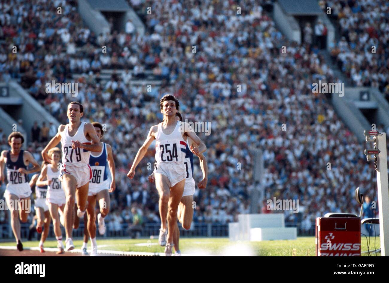 Athletics Moscow Olympic Games Men's 1500m Final Stock Photo Alamy