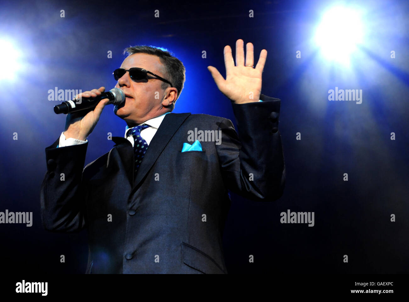 Suggs 2021 hi-res stock photography and images - Alamy
