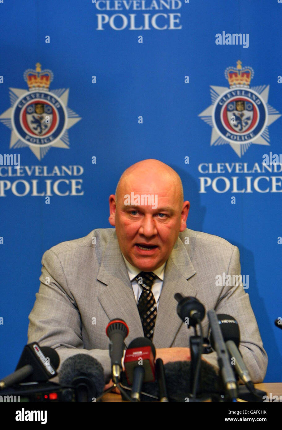 Detective Superintendent Tony Hutchinson of Cleveland Police who today told a press conference at Cleveland Police HQ, Ladgate Lane, Middlesbrough, that John Darwin, the man who turned up five years after he was feared drowned, was arrested on suspicion of fraud last night. Stock Photo