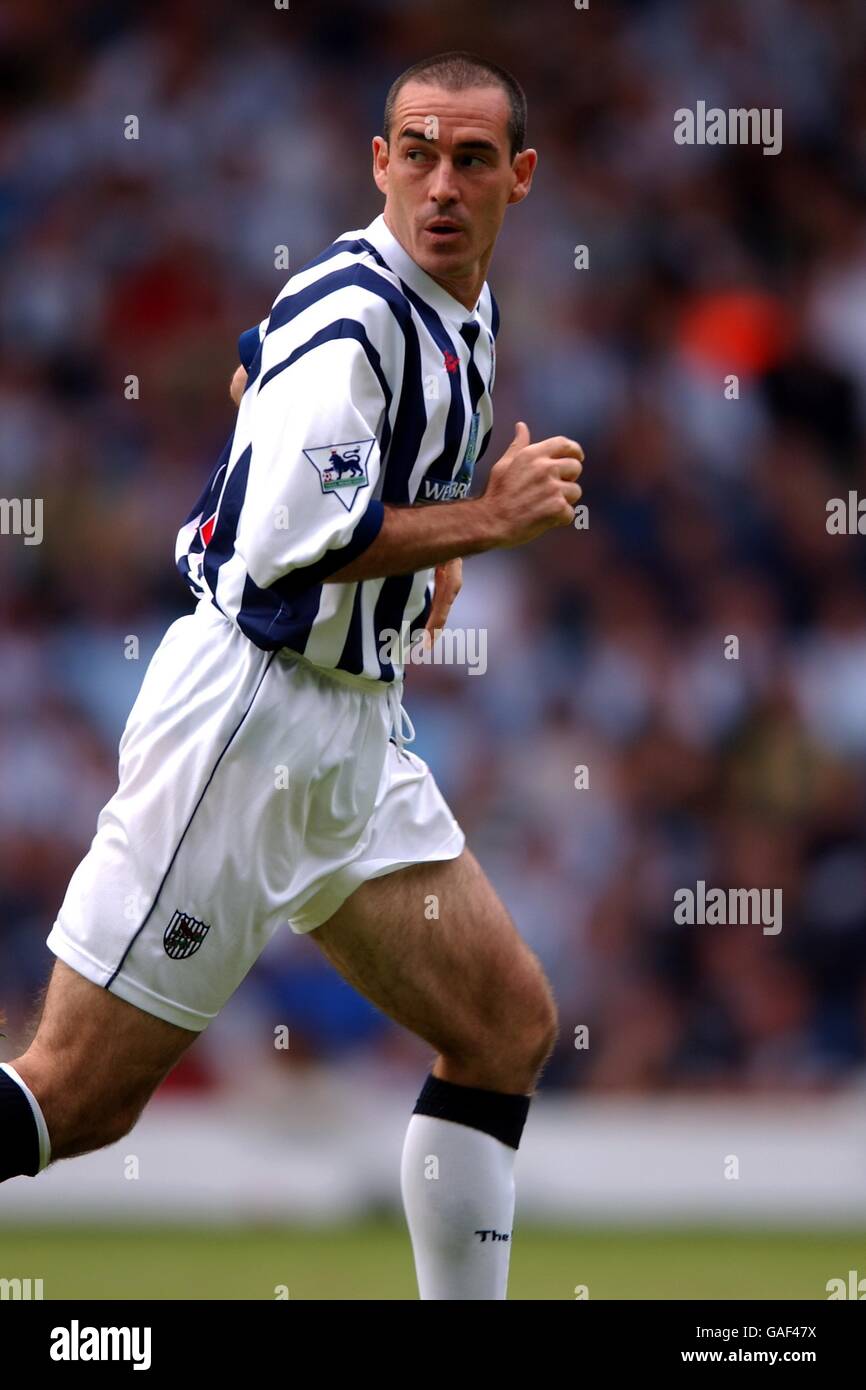 Bob taylor west bromwich albion hi-res stock photography and images - Alamy