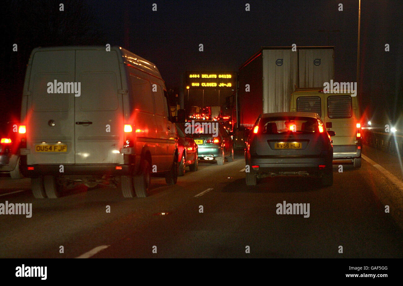 M40 Traffic. General view of the traffic jam on the M40 Stock Photo Alamy