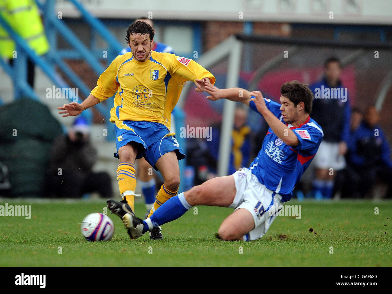 Soccer - Coca-Cola Football League Two - Chesterfield v Mansfield Town - Saltergate Stock Photo