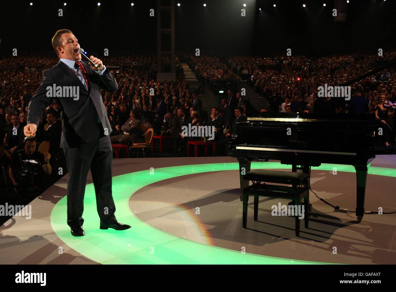 Matt Stevens performs during the BBC Sports Personality of the Year 2007 awards, at the NEC in Birmingham. Stock Photo