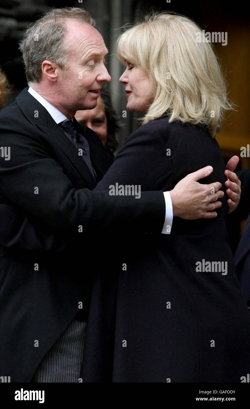 The Duke of Buccleuch (left) with actress Joanna Lumley after a memorial service for his father at St Giles cathedral, Edinburgh. Stock Photo