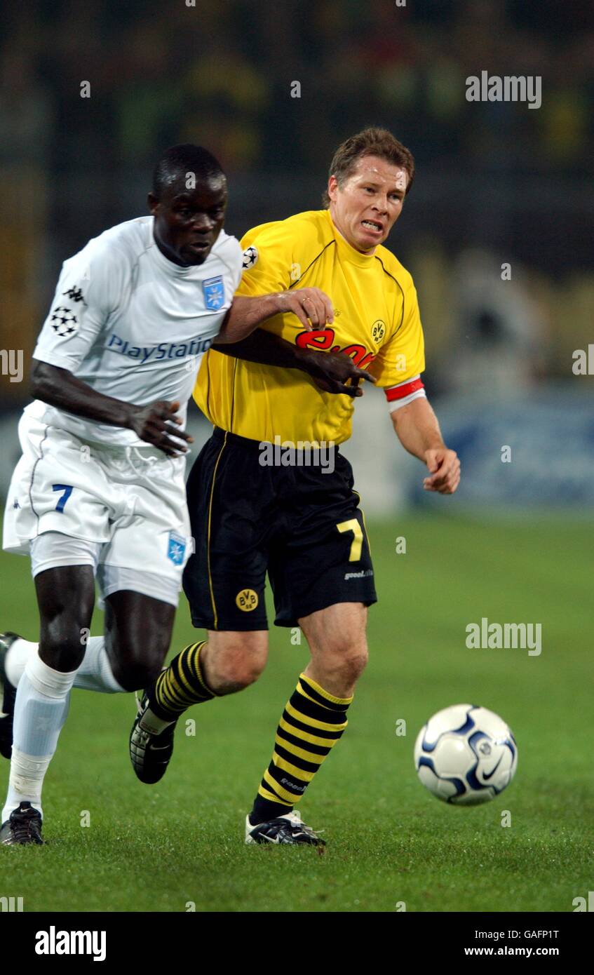 Calcio uefa champions league gruppo a borussia dortmund v auxerre