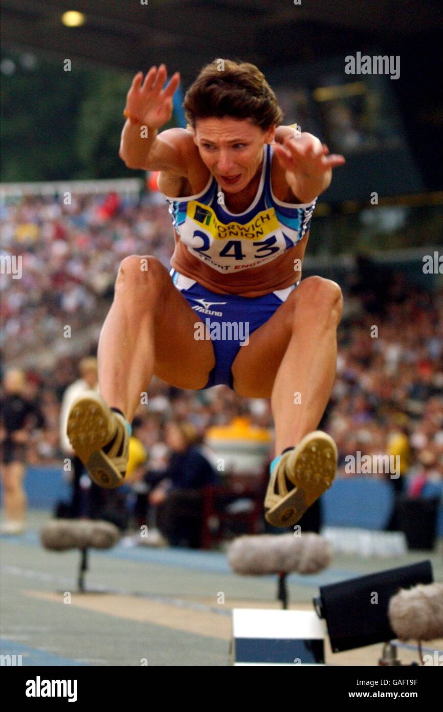 Athletics norwich union british grand prix womens long jump hi-res ...