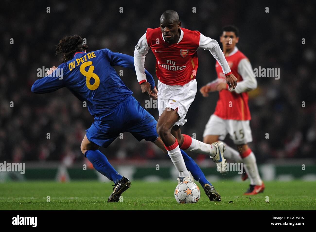 Soccer - UEFA Champions League - Group H - Arsenal v Steaua Bucharest -  Emirates Stadium Stock Photo - Alamy