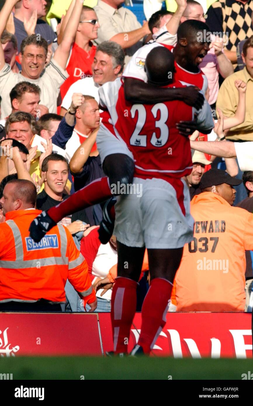 Arsenals kolo toure top hi-res stock photography and images - Alamy