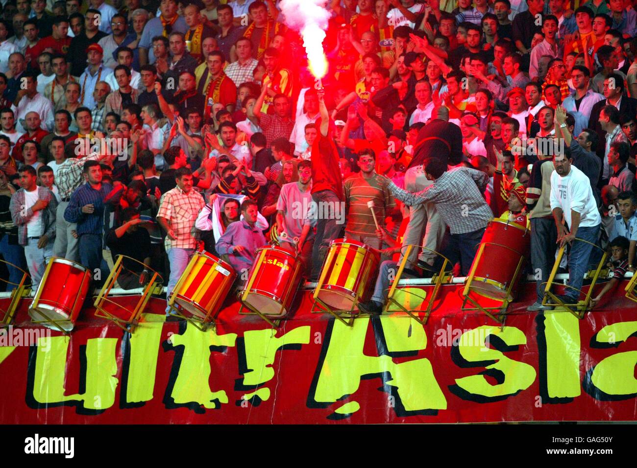 Galatasaray fans soak up the atmosphere prior to the game with Barcelona Stock Photo