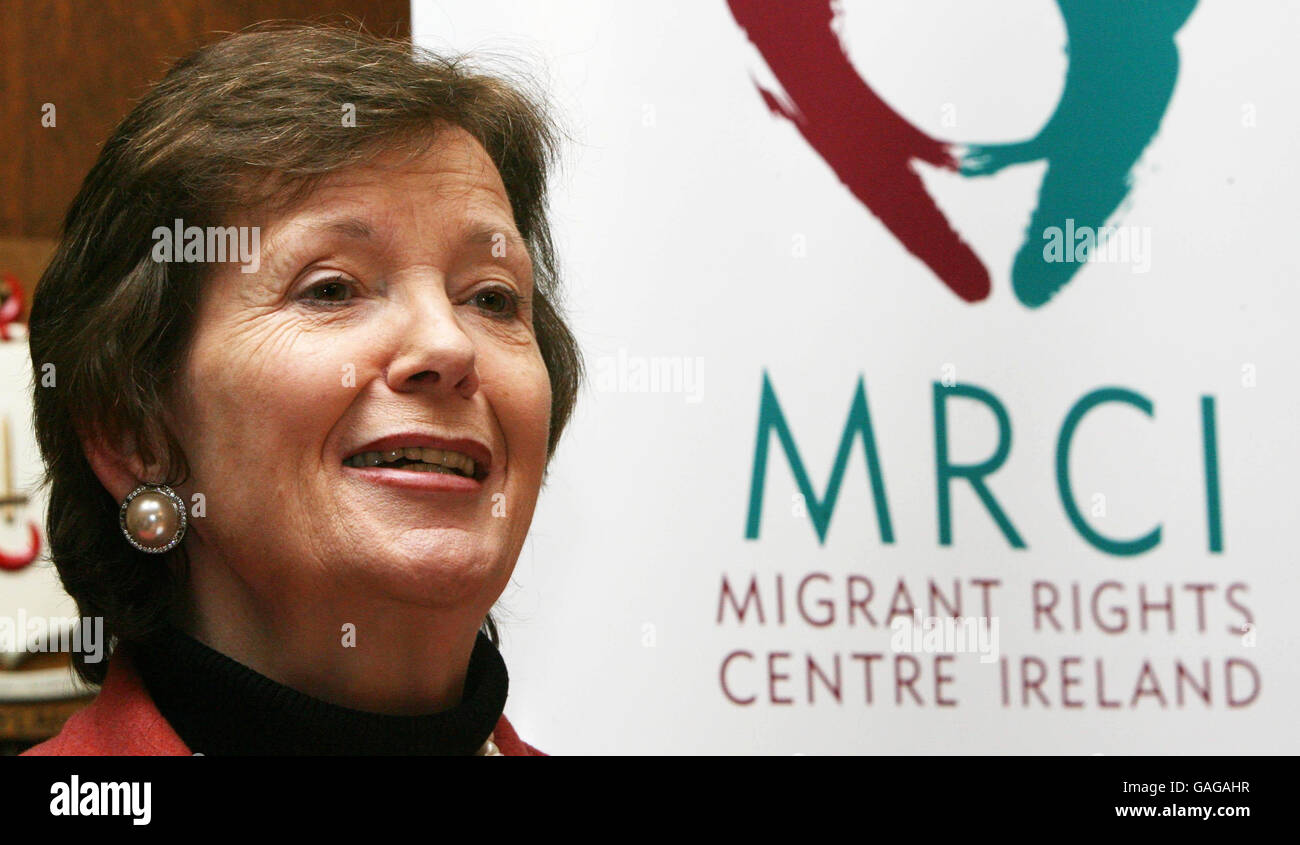 Former UN High Commissioner for Human Rights Mary Robinson speaking at the launch of a report on undocumented migrants in Ireland at the Oak Room, Mansion House, Dublin. Stock Photo