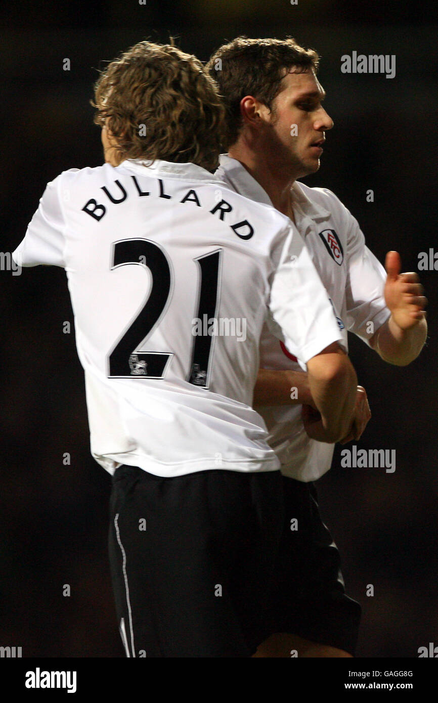 Soccer - Barclays Premier League - West Ham United v Fulham - Upton Park. Fulham's Jimmy Bullard comes on in place of Moritz Volz Stock Photo