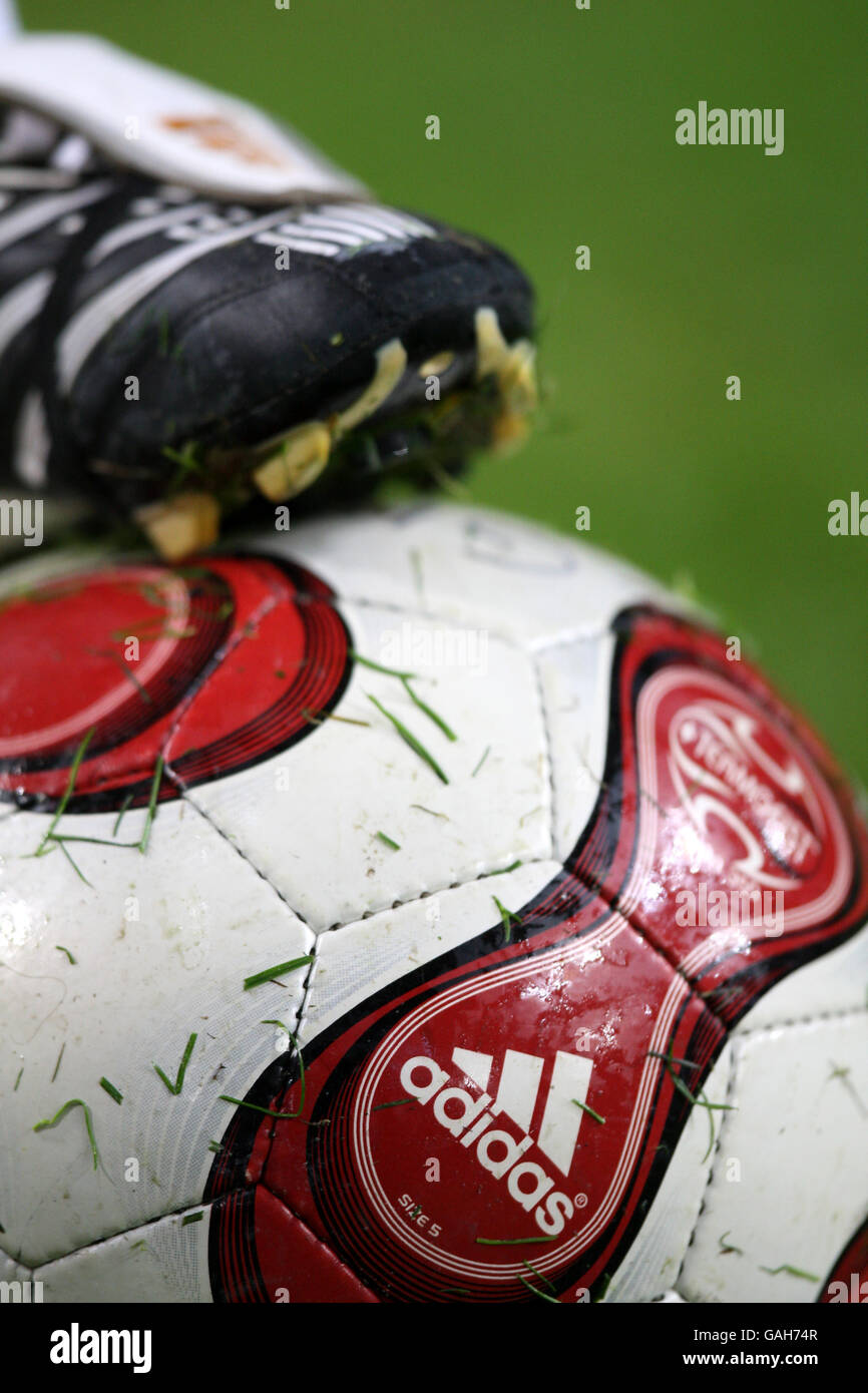 Soccer - Dutch Eredivisie - Ajax v FC Utrecht - Amsterdam ArenA. Match ball  detail Stock Photo - Alamy