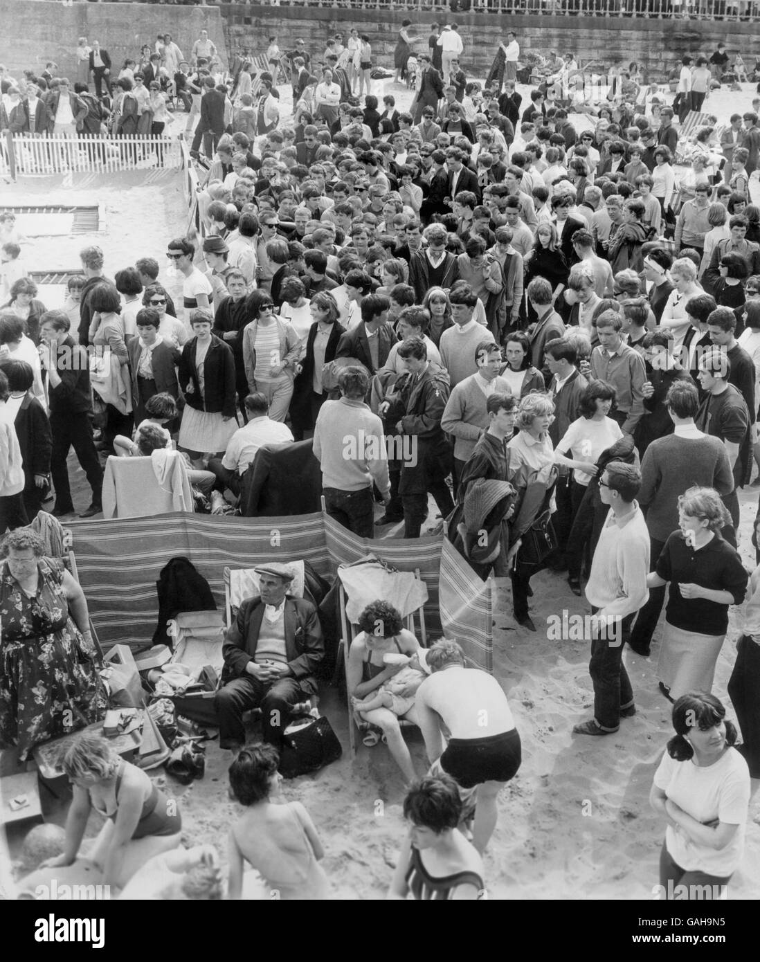 Mods invade Margate beach Stock Photo