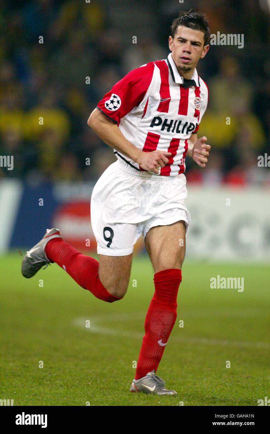 Soccer - UEFA Champions League - Group A - Borussia Dortmund v PSV Eindhoven. Mateja Kezman, PSV Eindhoven Stock Photo