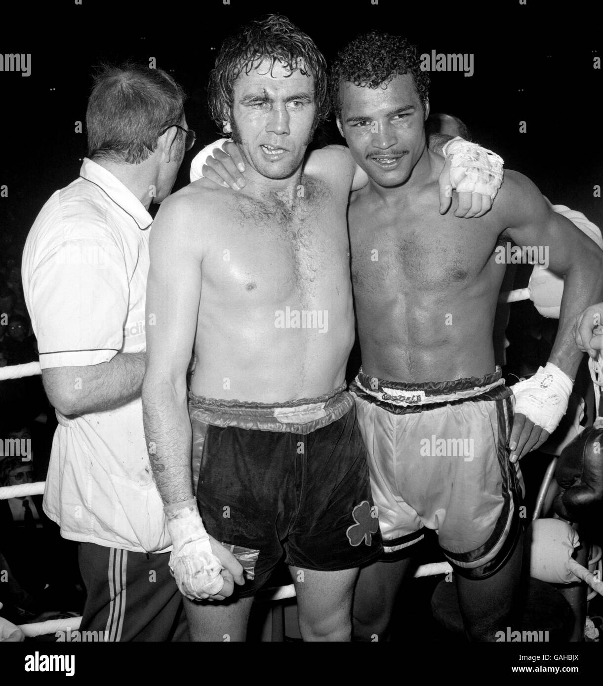 Boxing - Light-Heavyweight Championship of Europe, GB and Commonwealth - Chris Finnegan v John Conteh - Wembley Stock Photo