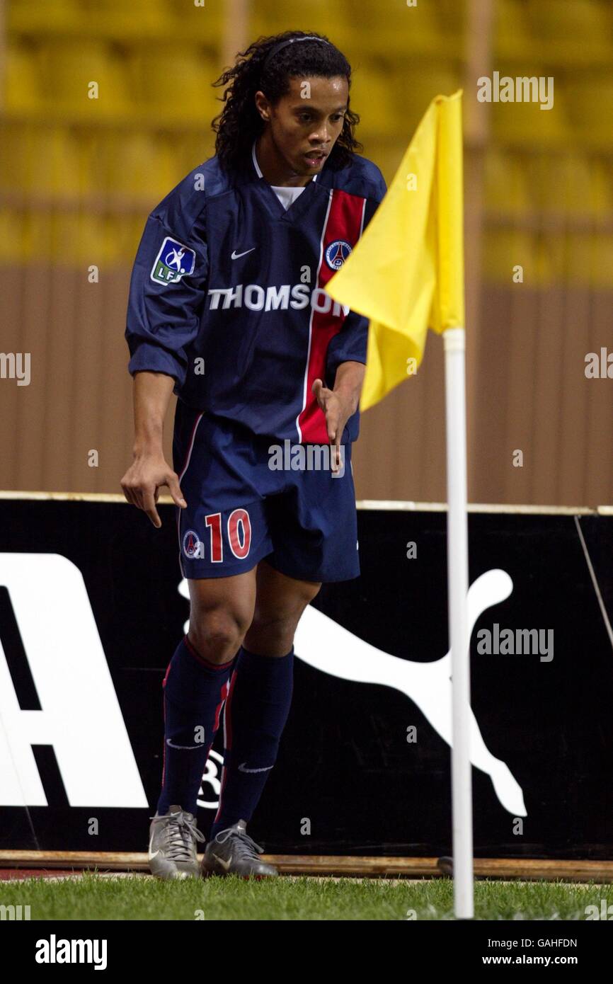ronaldinho paris saint germain jersey