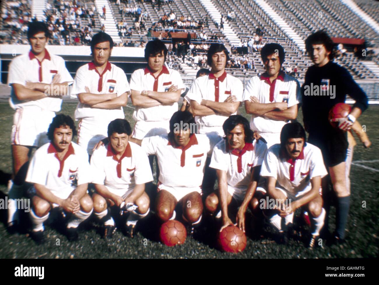 Chile team group, featuring Carlos Caszely (front row, l) Stock Photo