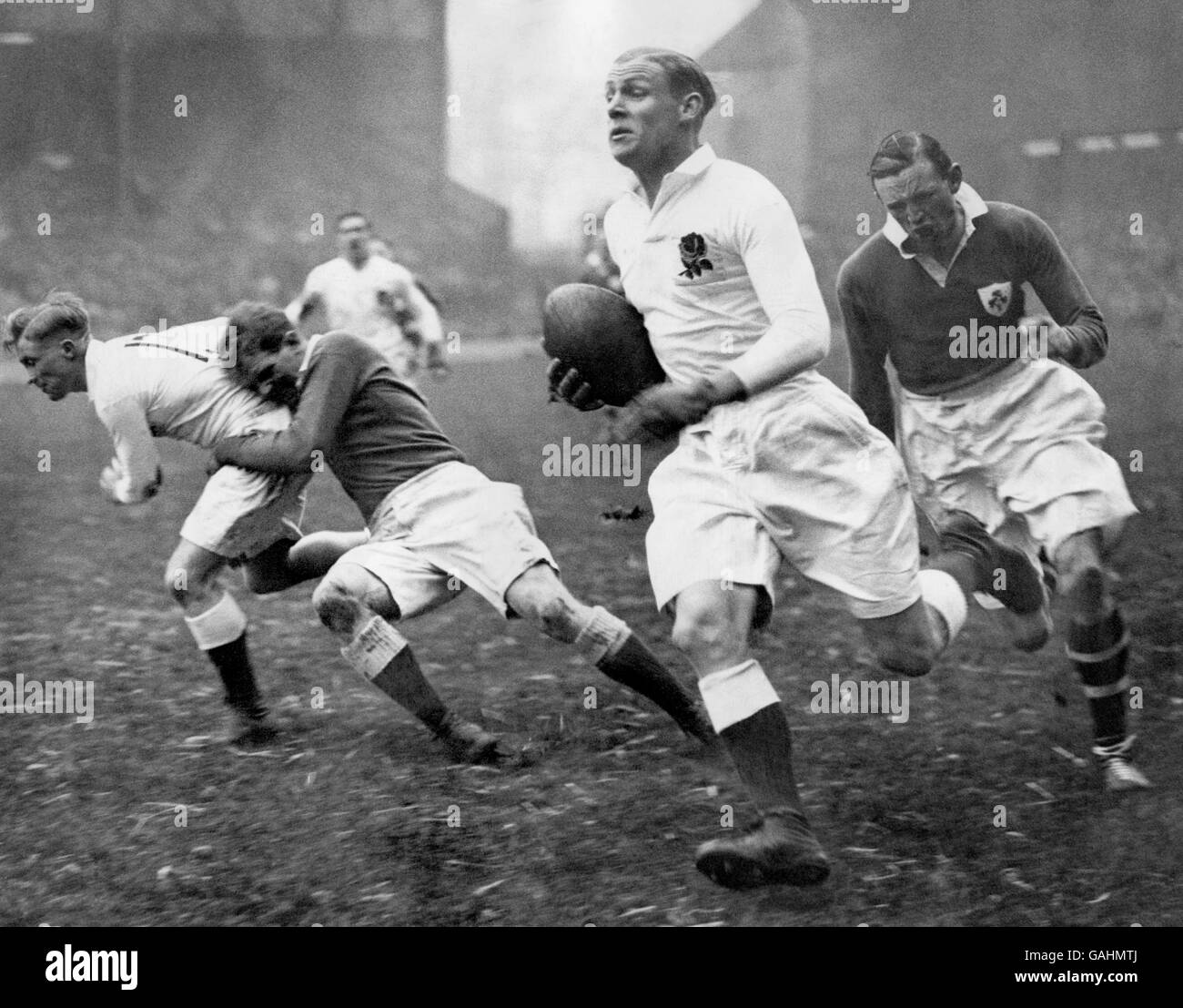 Rugby Union - Five Nations Championship - England v Ireland - Twickenham  - 1935 Stock Photo