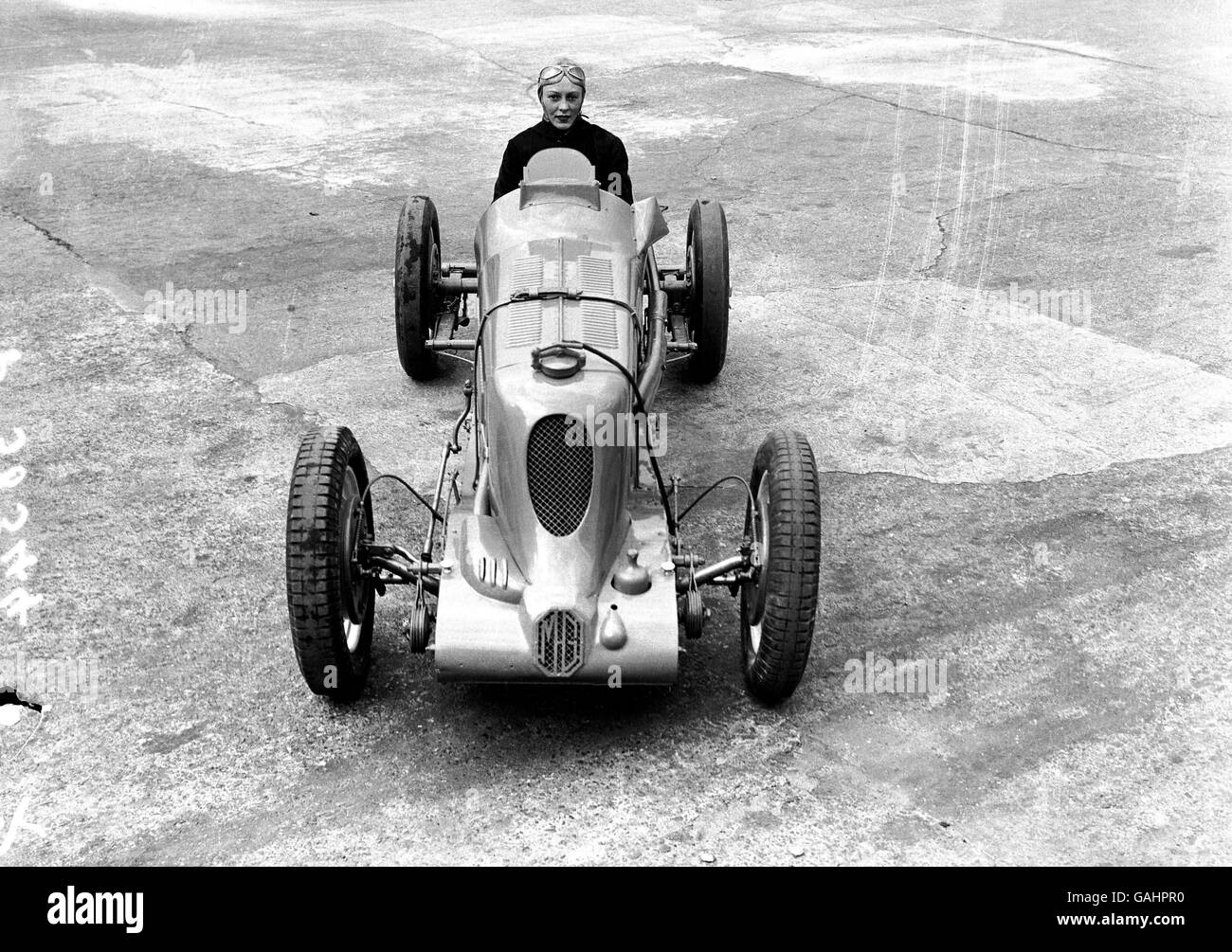 Mg racer hi-res stock photography and images - Alamy