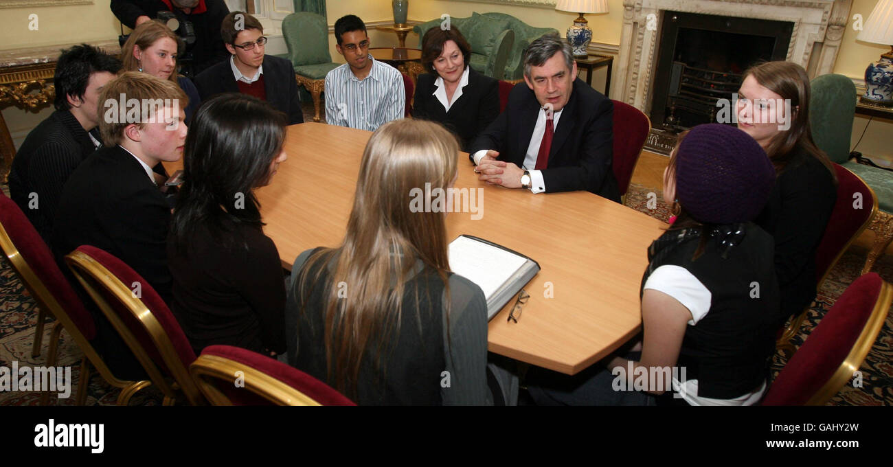 Prime Minister Gordon Brown with Minister for Climate Change Joan ...