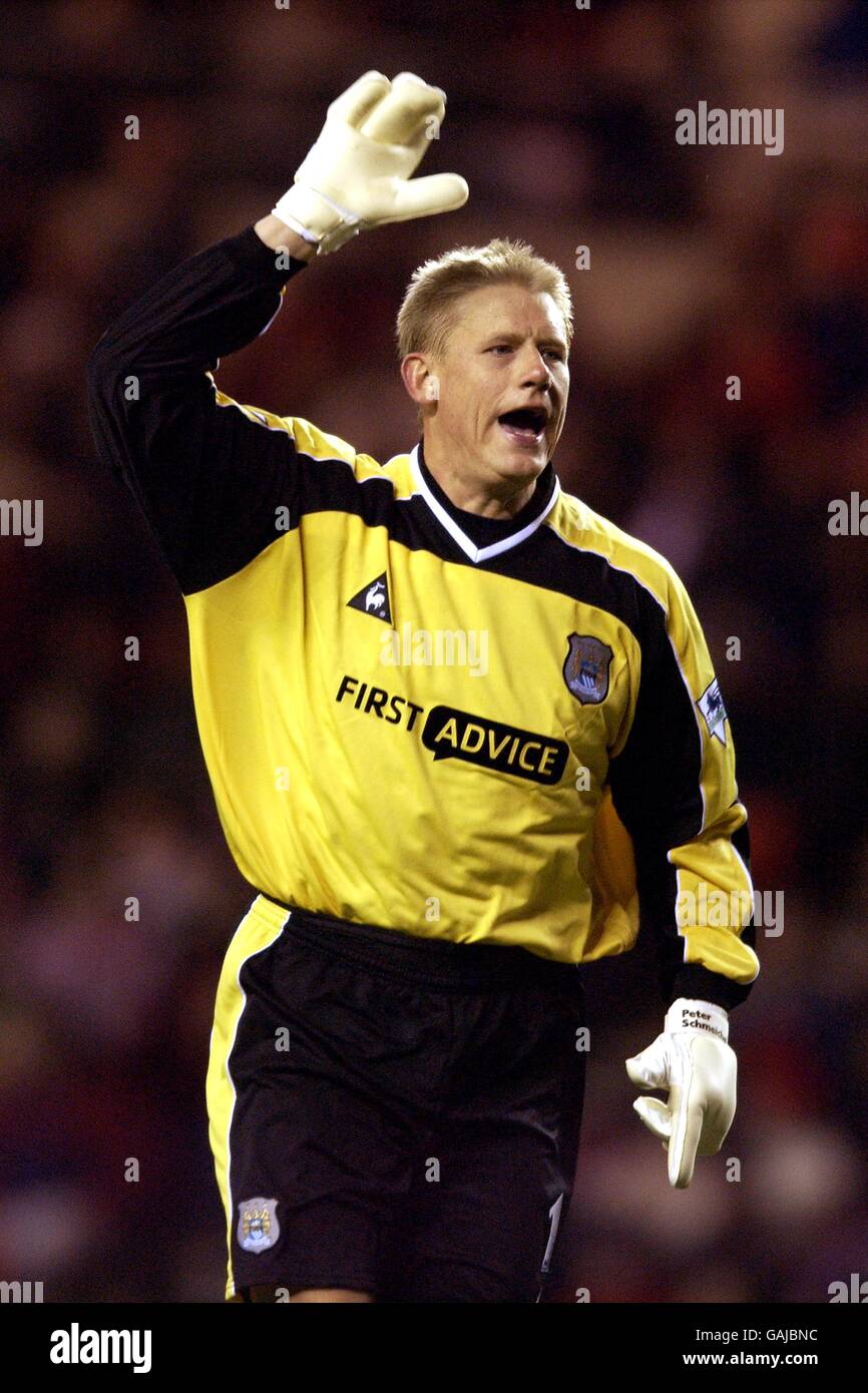 Manchester city goalkeeper peter schmeichel hires stock photography