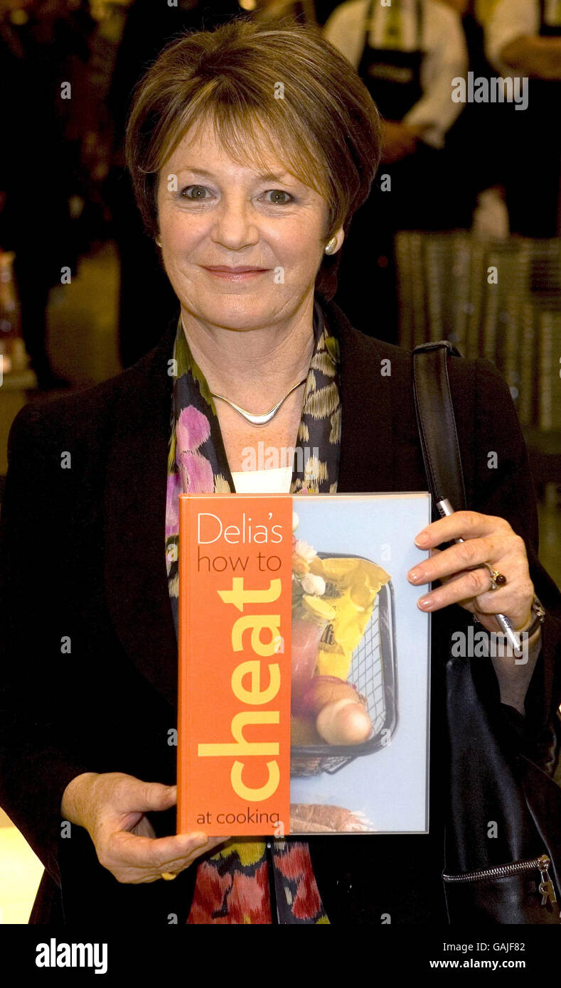 Delia Smith High Resolution Stock Photography and Images Alamy