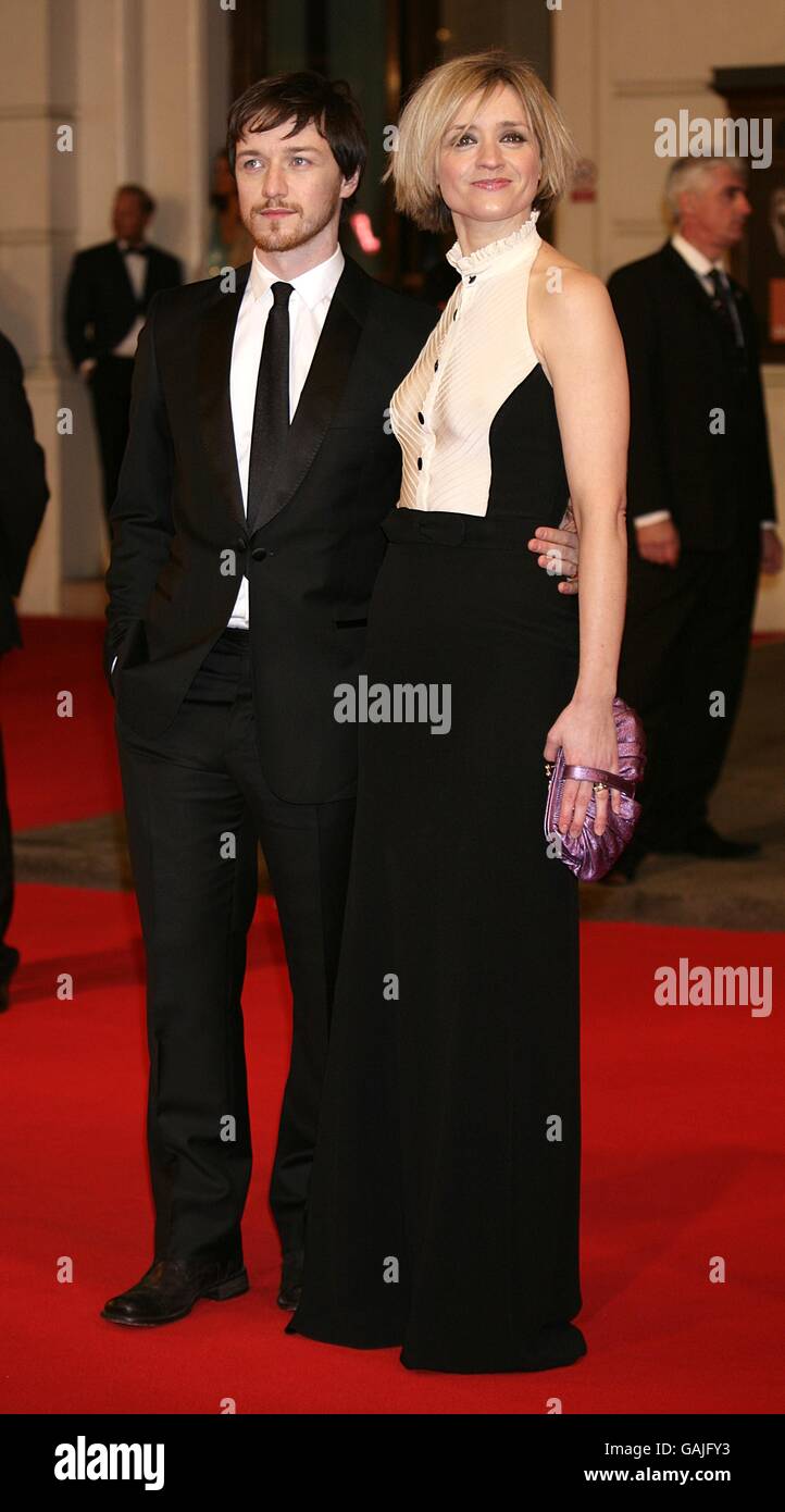 James McAvoy and his wife Anne Marie Duff arrive for the 2008 Orange British Academy Film Awards (BAFTAs) at the Royal Opera House in Covent Garden, central London. Stock Photo