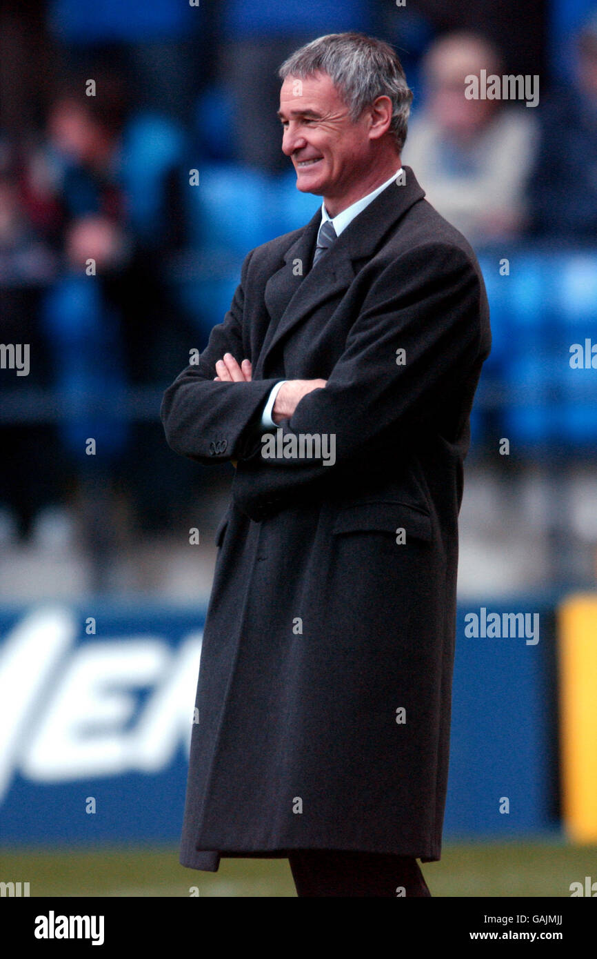 Chelsea smile hi-res stock photography and images - Alamy