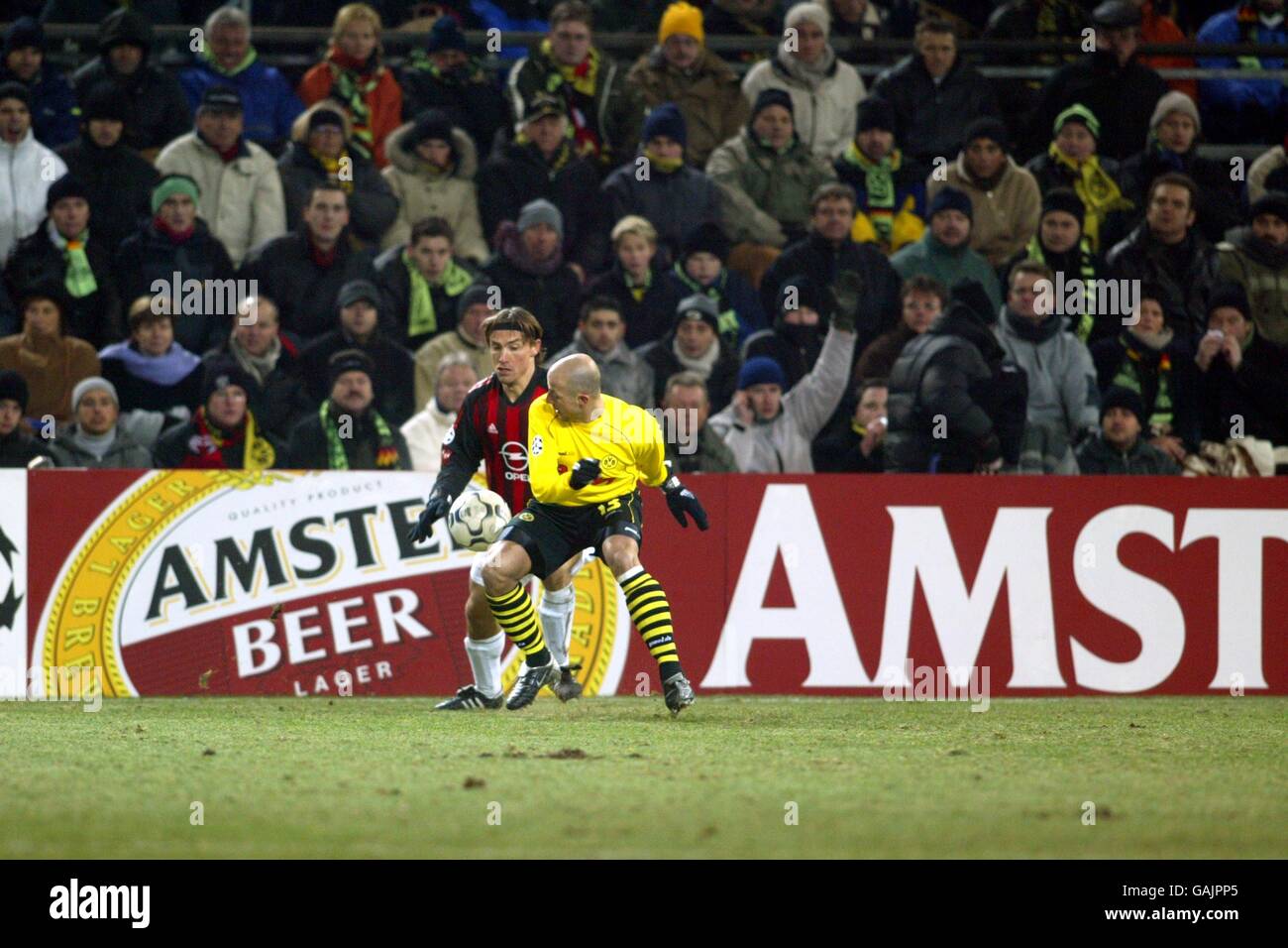 Arnaldo Pomodoro (b. 1926) , Disco solare | Christie's, image size:1300x956