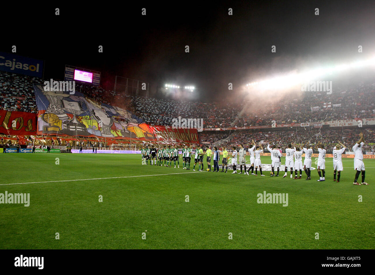 Sevilla fc real betis line up prior to kick off hires stock photography and images Alamy Sevilla fc real betis line up prior to kick off hires stock photography and images Alamy