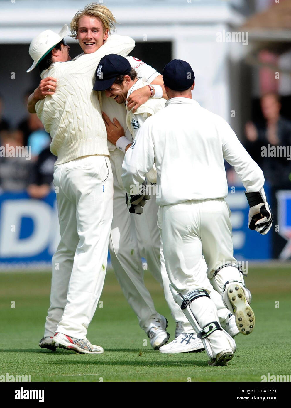 England's Stuart Broad celebrates the wicket of New Zealand's Stephen Fleming during the 2nd Test at the Basin Reserve, Wellington, New Zealand. Stock Photo