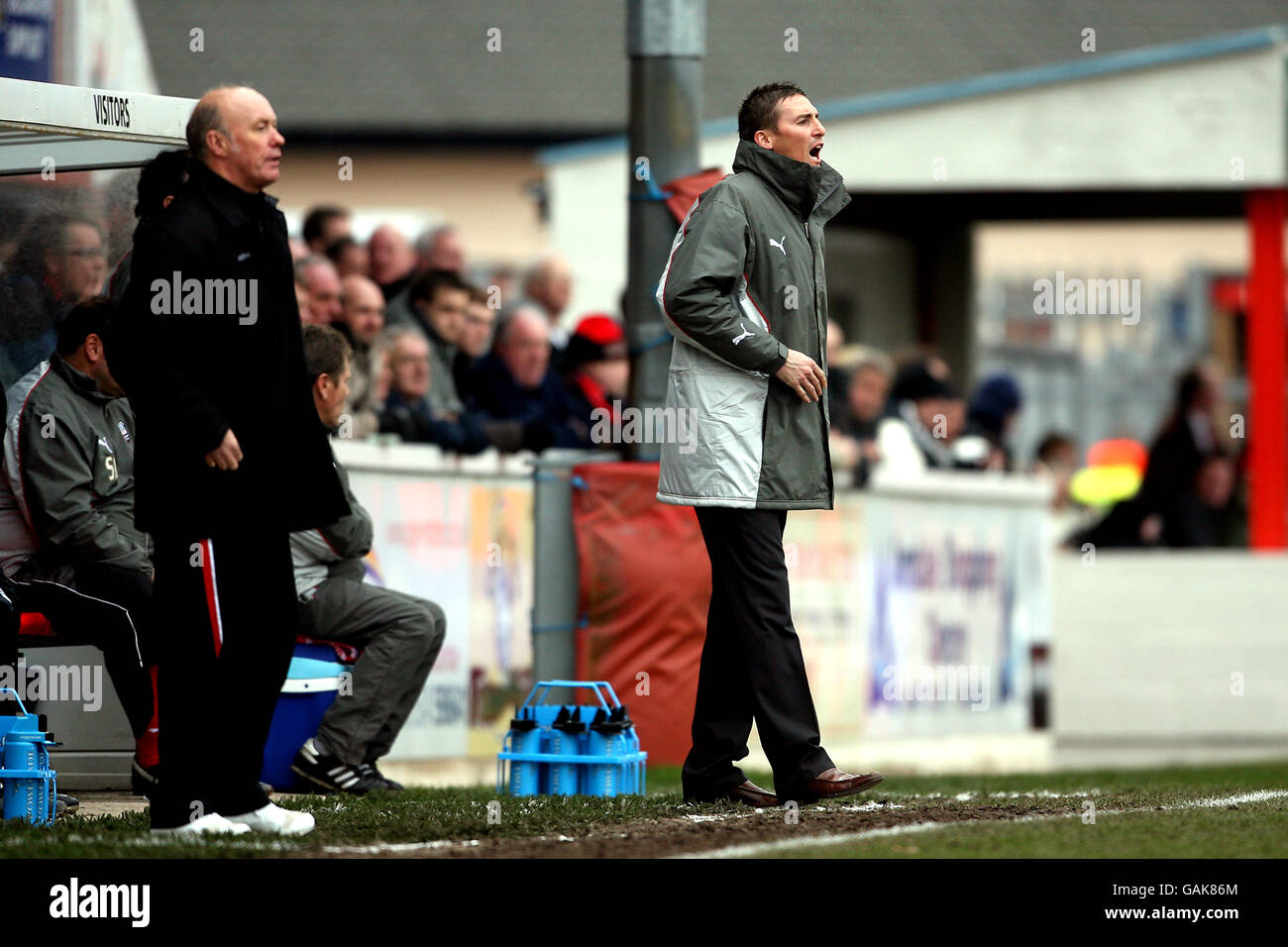 Sammy McIlroy Morecambe's manager and Andy Scott Brentford's manager Stock Photo