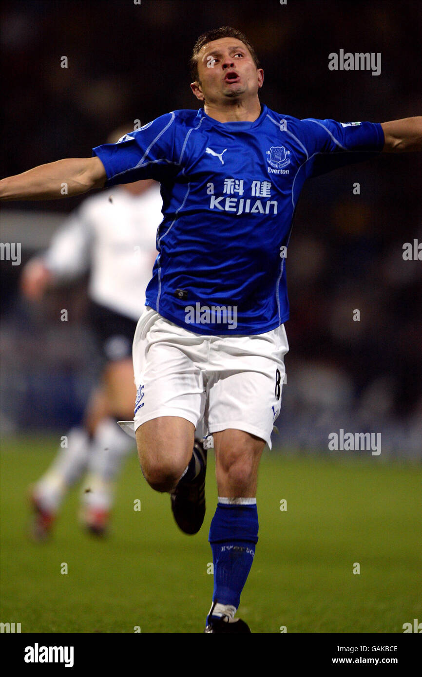 Tomasz radzinski hires stock photography and images Alamy