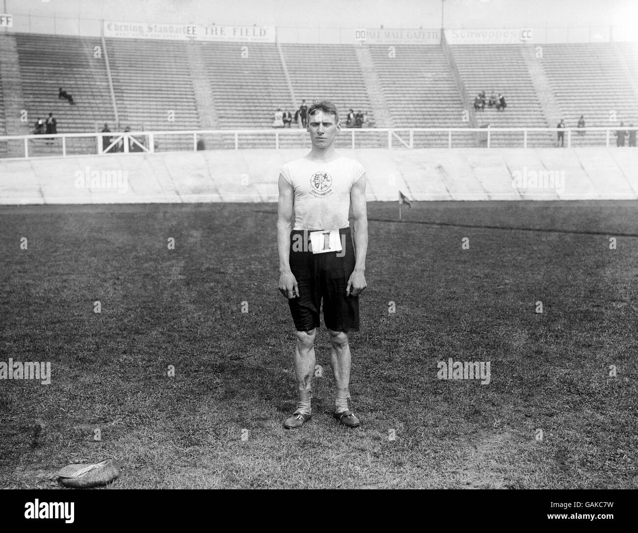 Summer Olympic Games 1908 Athletics Stock Photo Alamy