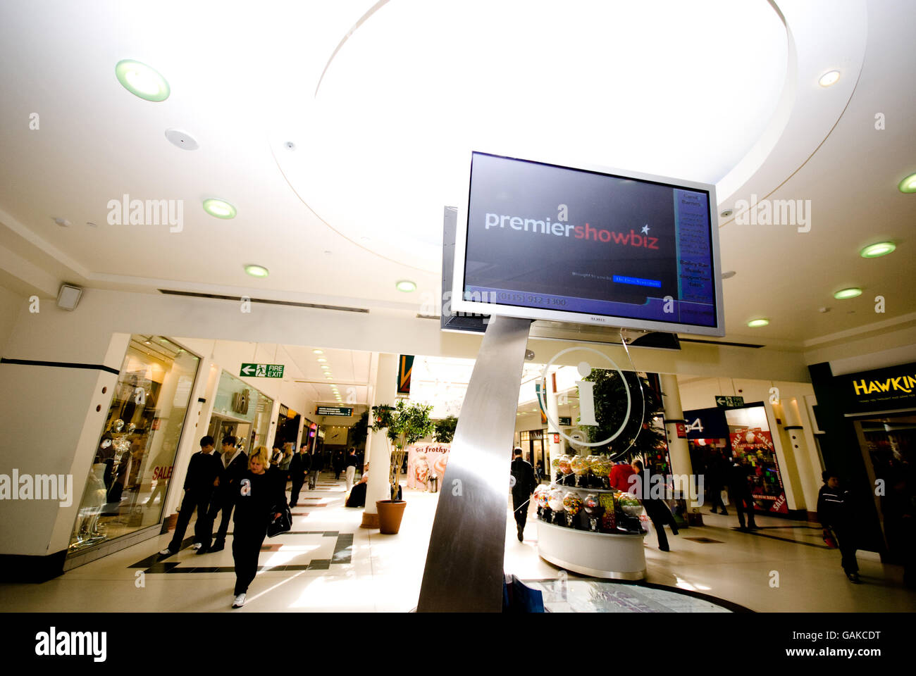 Premier SHOWBIZ Information Pod. Premier Showbiz report at the Victoria Centre shopping centre, Nottingham Stock Photo
