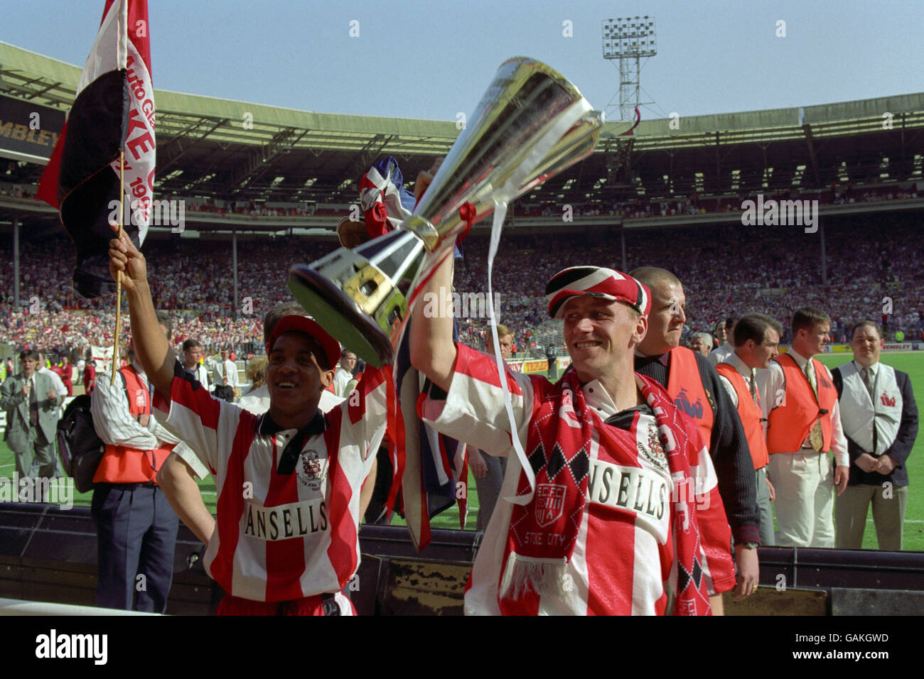 Autoglass trophy hires stock photography and images Alamy